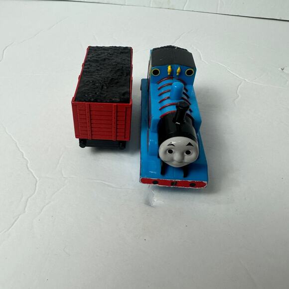 Thomas & Friends Plastic Push Train Tank Engine Thomas Coal Car Set Lot - Picture 6 of 10